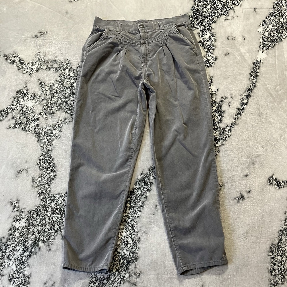American Eagle Pants Womens Size 4 Short Gray Corduroy Mom Pleated Front